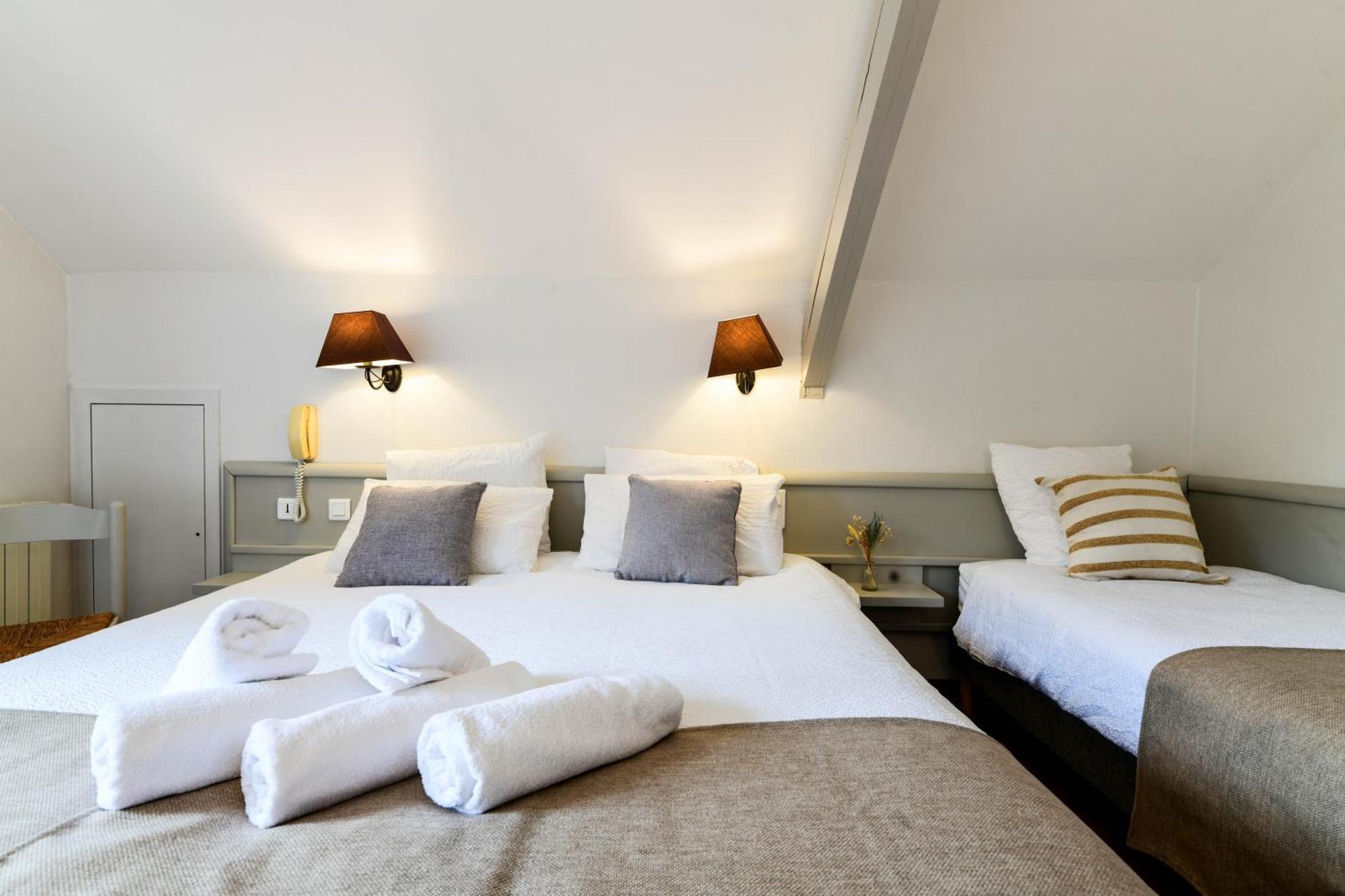 Logis Hotel Etchemaite Larrau Eksteriør bilde